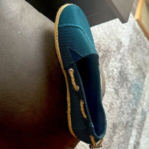 Nautica Women’s Navy slip on Espadrilles - never worn